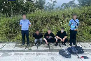 蓝军队史首位黑人球员：加拉格尔对不起，我转发那则帖子太随意了